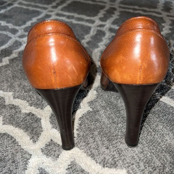 •Gucci horse bit heeled loafer• - Picture 8 of 13